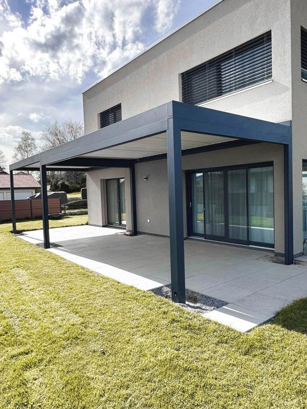 Pergola bioclimatique